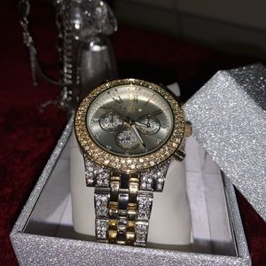 Two Tone Crystal Watch 😍